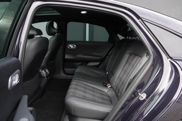 Hyundai IONIQ 6 First Edition | 77.4 kWh 325Pk | AWD | 360° Camera | Head-up display | BOSE | Panoramadak | 20''