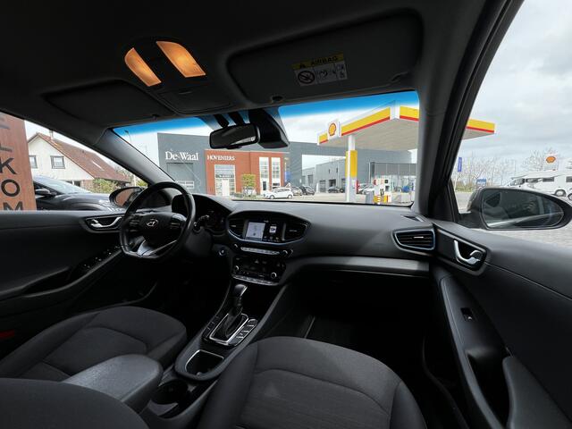 Hyundai IONIQ 1.6 GDi Comfort | Cruise control | Carplay | Automaat | Afneembare Trekhaak | Climate control | BT | DAB radio