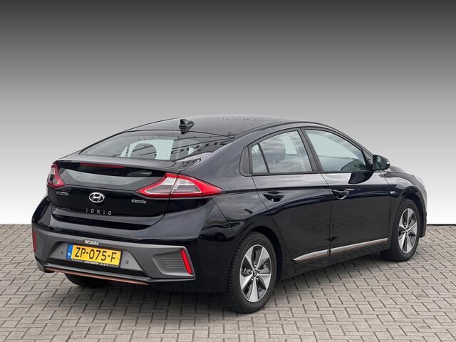 Hyundai IONIQ Comfort EV NL-AUTO | WINTERBANDEN | ECC
