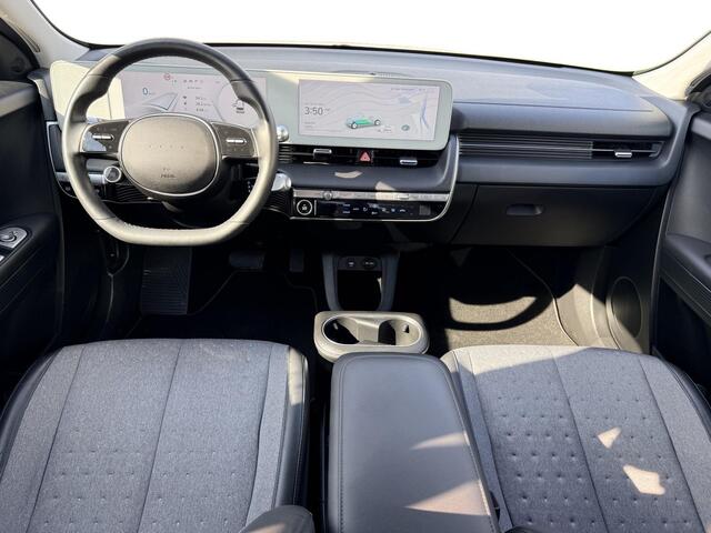 Hyundai IONIQ 5 Connect 77.4 kWh | All-in prijs incl. resterende fabrieksgarantie | SOH 98,2% | Lage km. stand