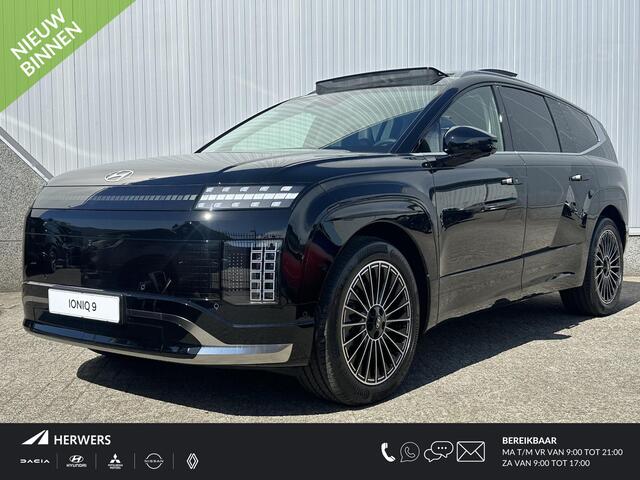 Hyundai IONIQ 9 Lounge AWD 6p. 110.3 kWh / ¤3000,- voordeel / Stoelmassage / Stoel- & Stuurverwarming / Stoelverkoeling Voor + Achter / glazen Schuif- & Kanteldak / 360 Camera /