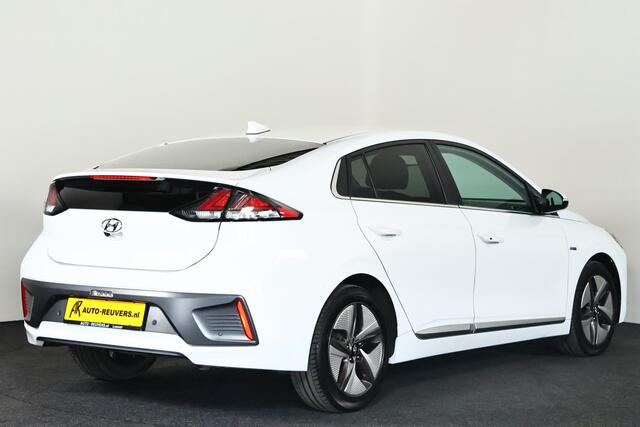 Hyundai IONIQ 1.6 GDi Comfort / LED / Navi / Cam / ACC