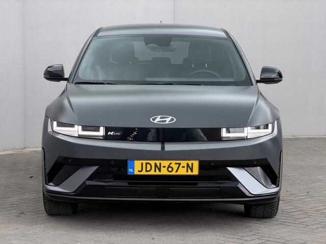 Hyundai IONIQ 5 N Line Edition Limited 84 kWh / SOH 100% / Fabrieksgarantie tot 9-2030 / Camera / Adaptieve Cruise / Dodehoek Detectie / Navigatie / Stoel & Stuurwiel Verwarming / Elektr. Stoelen / Elektr. Achterklep /