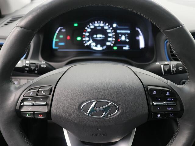 Hyundai IONIQ 1.6 GDi Premium Automaat / Hybride / Adaptieve Cruise Control / Navigatie / Lederen bekleding / Dealer onderhouden / Airco Climat Control / Schuif/kanteldak / Elektrische bestuurdersstoel met geheugenfunctie / Keyless Entry & Start & Go /
