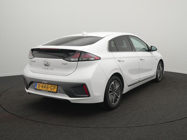Hyundai IONIQ 1.6 GDi PHEV Comfort - RIJKLAARPRIJS - Plug-in Hybride - Adaptieve Cruise Control - Achteruitrijcamera - Apple Carplay - Android Auto - Stoel- en Stuurverwarming - Infinity Premium Audio -
