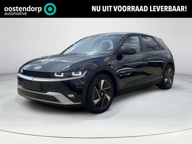 Hyundai IONIQ 5 Long Range Pure Edition 84 kWh | Uit voorraad leverbaar! | Apple Carplay/Android Auto | Adaptieve Cruise Control | Elektrische Stoel verstelling | Stoel / Stuurverwarming | Achteruitrijcamera