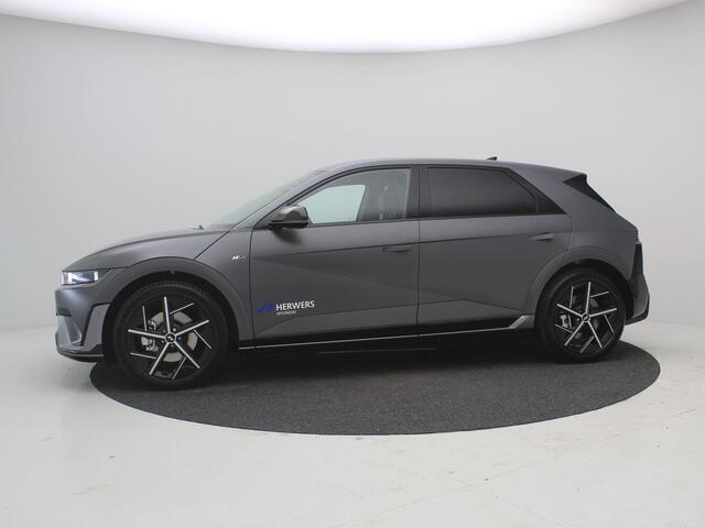 Hyundai IONIQ 5 N Line Business 84 kWh / SoH 100% / Trekhaak / 20" LMV / Flush doorhendels / Warmtepomp / Keyless / Elektrisch verstelbare voorstoelen / Stoelverwarming voor & achter / Stuurwiel verwarming / NL Auto /
