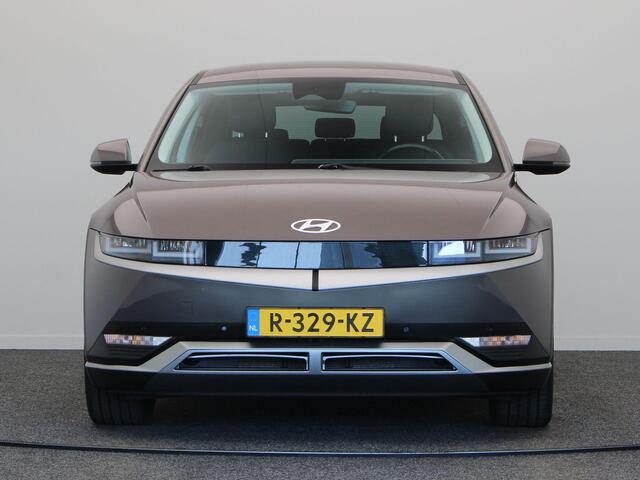 Hyundai IONIQ 5 Connect+ 77.4 kWh | Warmtepomp | Stoel en Stuurwielverwarming | 507km WLTP | Achteruitrijcamera |
