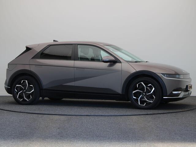Hyundai IONIQ 5 Connect+ 77.4 kWh | Warmtepomp | Stoel en Stuurwielverwarming | 507km WLTP | Achteruitrijcamera |