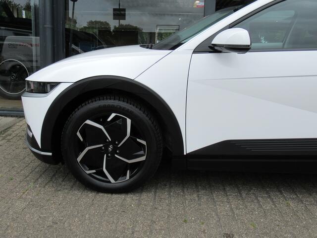 Hyundai IONIQ 5 Connect Edition 73kWh 1e eigen | warmtepomp | tr.haak | navi | Adpt cruise | dode hoek