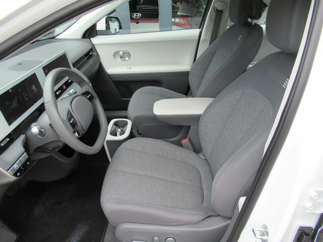 Hyundai IONIQ 5 Connect Edition 73kWh 1e eigen | warmtepomp | tr.haak | navi | Adpt cruise | dode hoek