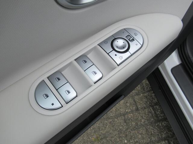 Hyundai IONIQ 5 Connect Edition 73kWh 1e eigen | warmtepomp | tr.haak | navi | Adpt cruise | dode hoek