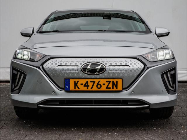 Hyundai IONIQ Premium EV 38 kWh Warmtepomp/ Trekhaak/ Lederen int./ Stoelventilatie/ schuifdak/ Camera
