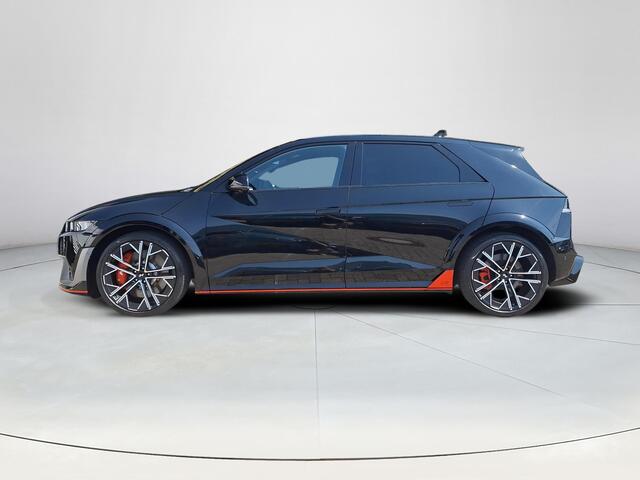 Hyundai IONIQ 5 N AWD 84 kWh | 650PK | Apple Carplay/Android Auto | Stoelverwarming/verkoeling | Elektrische achterklep | Climate control | Achteruitrijcamera | Bose geluidsinstallatie |
