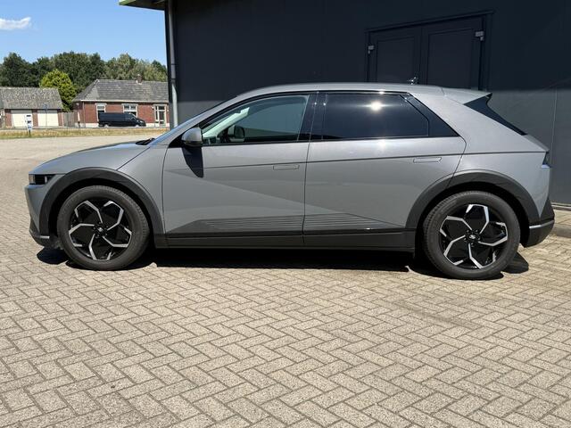 Hyundai IONIQ 5 77.4 kWh / Automaat / Navigatie / Camera / Stoelverwarming+Ventilatie / Apple&Android Carplay / Elektrische Achterklep / BSW
