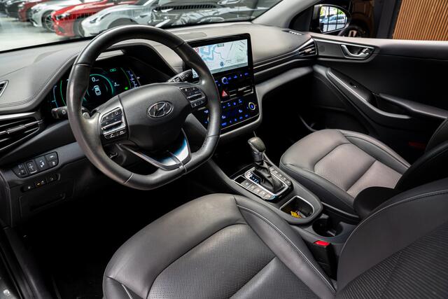 Hyundai IONIQ 1.6 GDi PHEV Navi Leer Camera Infinity Climate Stoelventilatie Stoelverwarming voor & achter Memory seats Stuurverwarming PDC LM velgen BTW auto! Parking Assistant