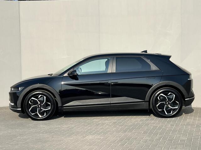 Hyundai IONIQ 5 Style 58 kWh / Fabrieksgarantie tot 10-2028 / Accu SoH 100 % / CCS snel laden / WLTP 384 km stad 587 km / Navigatie / Apple Carplay Android / Adapt. CC / 19"LM wielen & All Season banden /
