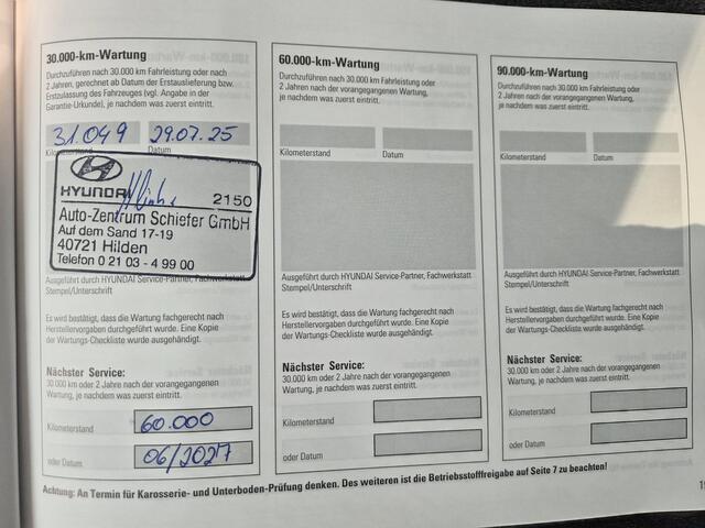 Hyundai IONIQ 5 Connect 77.4 kWh / SOH 98% / Dealer onderhouden / Fabrieksgarantie tot 06-2028 / Trekgewicht 1600 kg / CCS snelladen / Warmtepomp / Stuur- Stoel & Achterbank verwarming / Adaptief cruise control / Keyless Entry/Start / Achteruitrijcamera /