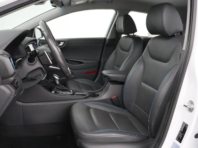 Hyundai IONIQ 1.6 GDi PHEV Premium | Stoelventilatie | Leder | Camera | SOH 91,3% | Carplay | Infinity Sound | Climate control | Stoelverwarming | Bi-Xenon | Adaptive cruise | Plug In