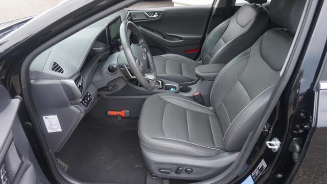 Hyundai IONIQ 1.6 GDi Hybrid Premium Plus | Vol Opties | NL Auto | Elektr Stoelverst met Memory | Stoelkoeling | Dodehoek | PDC V+A | Camera | Adapt Cruise