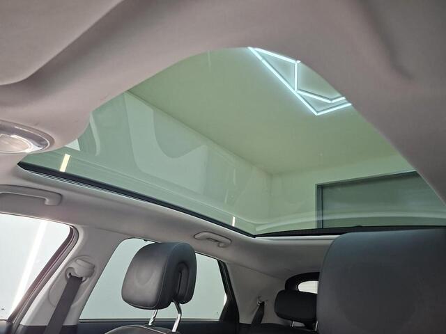 Hyundai IONIQ 5 LOUNGE 73 kWh (100% SOH) I WARMTEPOMP I PANORAMADAK I STOELVERWARMING I STOELVENTILATIE I LEDEREN BEKLEDING