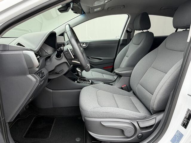 Hyundai IONIQ 1.6 GDi Comfort - Plus / PHEV / Plug-in / Navigatie / Camera / Android Auto/Apple Carplay / Cruise Control Adaptief / Stuur & Stoelverwarming /