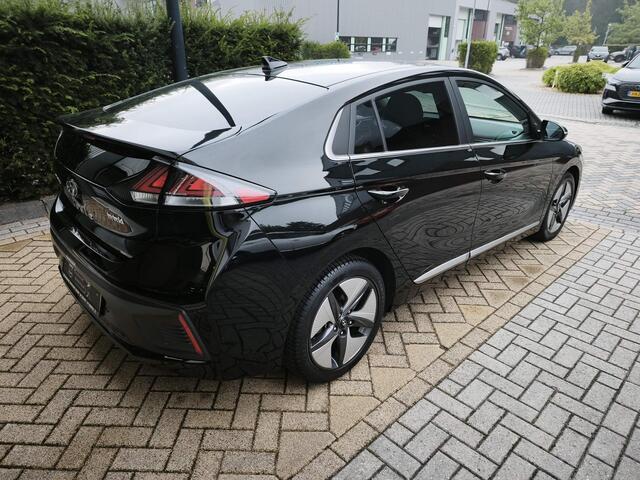 Hyundai IONIQ 1.6 GDi i-Motion Navi|Camera