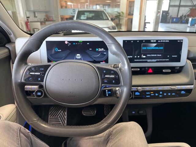 Hyundai IONIQ CONNECT+ 73KWH - TREKHAAK - BOSE - LEER