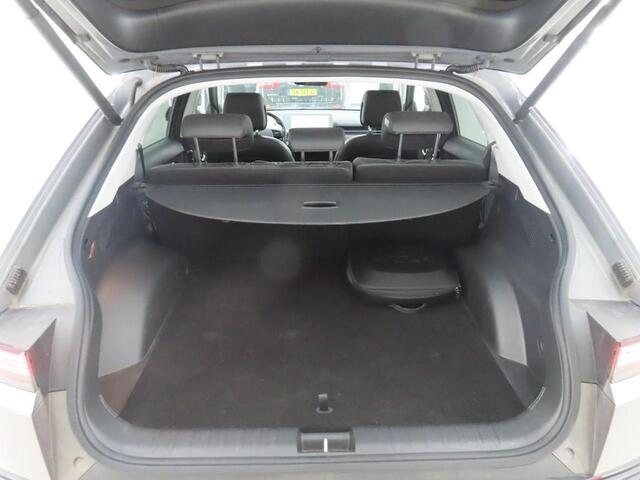 Hyundai IONIQ 5 CONNECT+ 73kWh (99% SOH) I P-CAMERA I WARMTEPOMP I PARELMOER I LEDEREN BEKLEDING