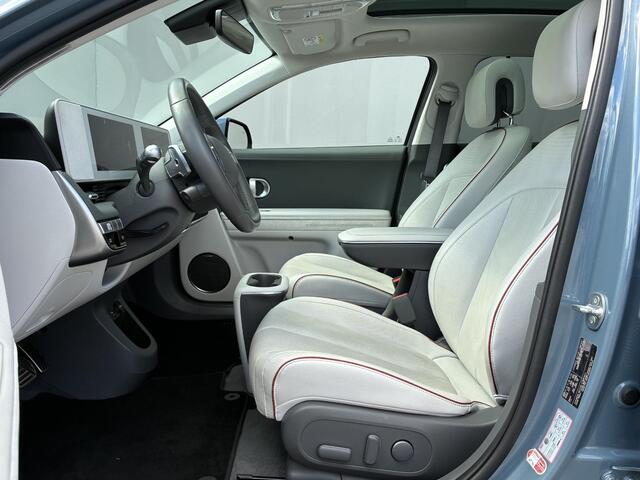 Hyundai IONIQ 5 Connect+ 77.4 kWh / Dealer onderhouden / Fabrieksgarantie tot 01-2029 / CCS snelladen / All season banden / Elektrische achterklep / Rondomzicht camera / Warmtepomp / Climate control / Stuur- Stoel & Achterbank verwarming / Adaptief cruise control /