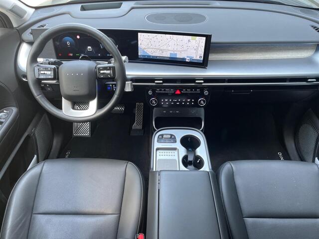 Hyundai IONIQ 9 Connect+ 110.3kWh 218pk | 7-PERSOONS | SCHUIF/KANTELDAK | 360° CAMERA | LEDER | ELEKT. VERST.STOELEN | BLIND-SPOT | BOSE | V2L |