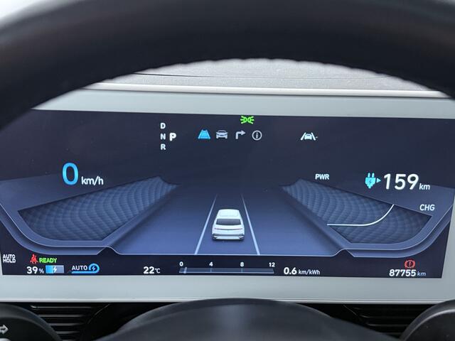 Hyundai IONIQ 5 Lounge 77.4 kWh | Panoramadak | BOSE | 360 Camera | Digitale Spiegels | Stoelgeheugen | Stoelverwarming/-Verkoeling | 1e Eigenaar |