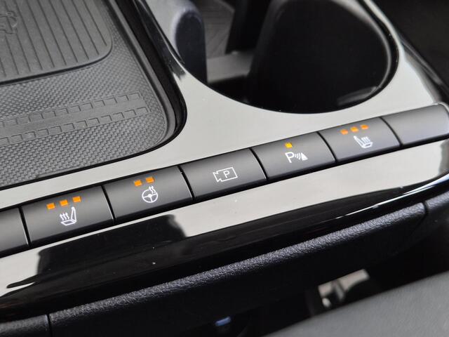 Hyundai IONIQ 5 Connect 84 kWh / Accu SoH 99,2 % / Fabrieksgarantie tot 04-2030 / CCS snelladen / 19" LM wielen & All Season banden / 1.600 kg Trekgewicht / Elektrische achterklep / Stuur & Stoelverwarming / Warmtepomp / Achteruitrijcamera / Adaptief cruise control /