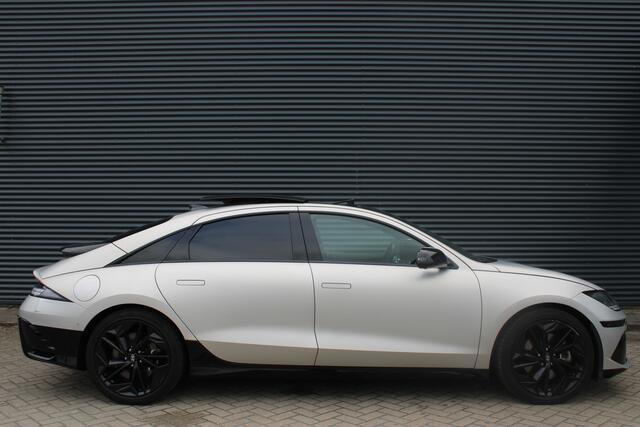 Hyundai IONIQ 6 First Edition AWD 77.4 kWh 325PK Panoramdak Trekhaak Stoel/Stuurverwarming Camera