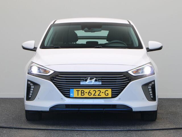 Hyundai IONIQ 1.6 GDi Comfort | Adaptive cruise control | Climate control | PDC voor en achter | Achteruitrij camera | Navigatie |