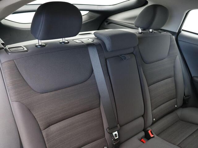 Hyundai IONIQ 1.6 GDi Comfort | Adaptive cruise control | Climate control | PDC voor en achter | Achteruitrij camera | Navigatie |