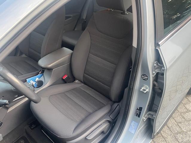 Hyundai IONIQ 1.6 GDi Comfort Navi, Camera, Carplay. – foto 6