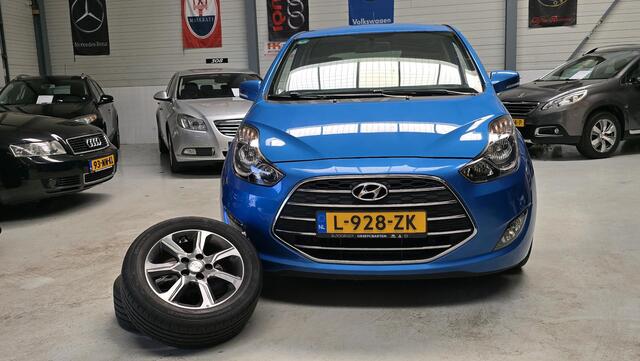 Hyundai IX20 1.6i Premium Navi, clima, LMV, Bluetooth, ...
