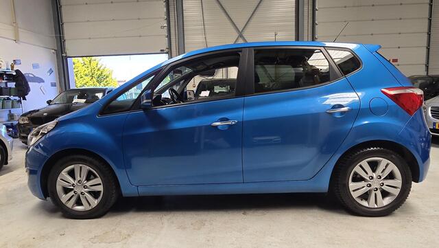 Hyundai IX20 1.6i Premium Navi, clima, LMV, Bluetooth, ...