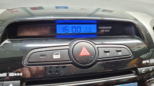 Hyundai IX20 1.6i Premium Navi, clima, LMV, Bluetooth, ...