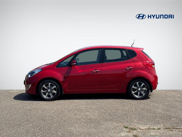 Hyundai IX20 1.4i Go! | Trekhaak | Navigatie | Achterbank Verstelbaar | Airco | Bluetooth Tel. | Elek. Ramen + Spiegels | Rijklaarprijs!