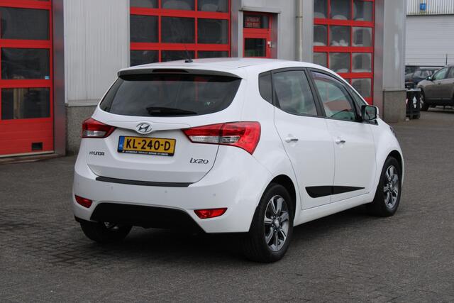 Hyundai IX20 1.4i Go! Navi/Camera/NL Auto!!