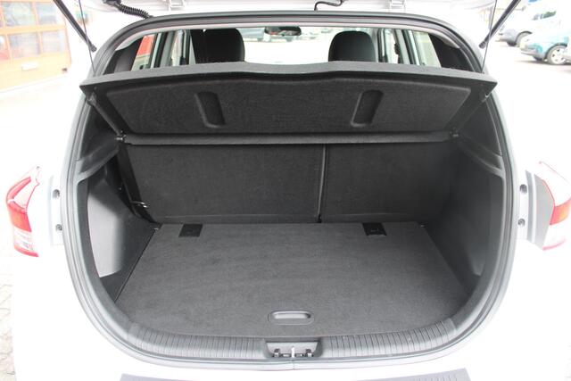 Hyundai IX20 1.4i Go! Navi/Camera/NL Auto!!
