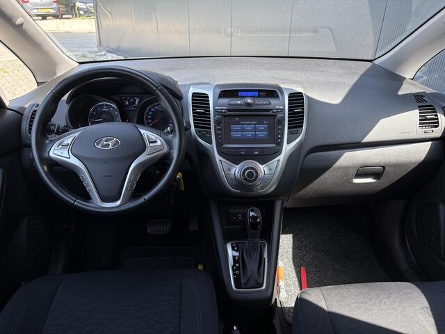 Hyundai IX20 1.6i Go! / Airco / Navigatie full map / Bluetooth / Aux / USB /