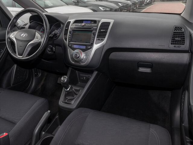 Hyundai IX20 1.6i PREMIUM /NAVI / CAMERA / CRUISE / STUURVERW. / RIJKLAAR