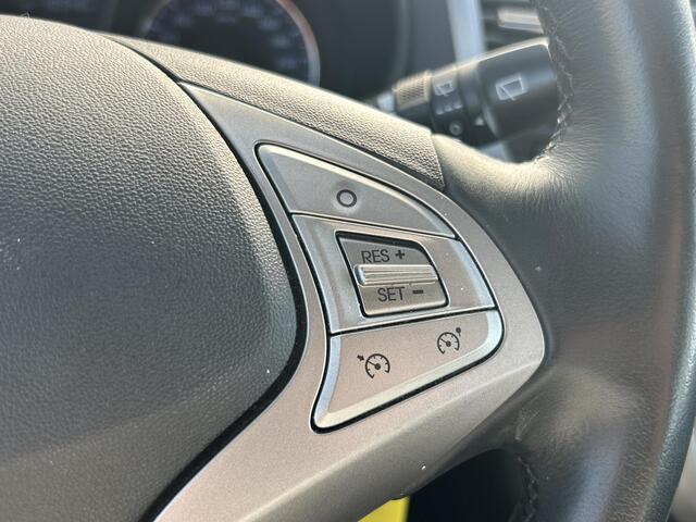 Hyundai IX20 1.6i Go! / Dealer Onderhouden / All Season Banden / Airco Automatisch / Navigatie / Cruise Control / Stoel- Stuur verwarming /