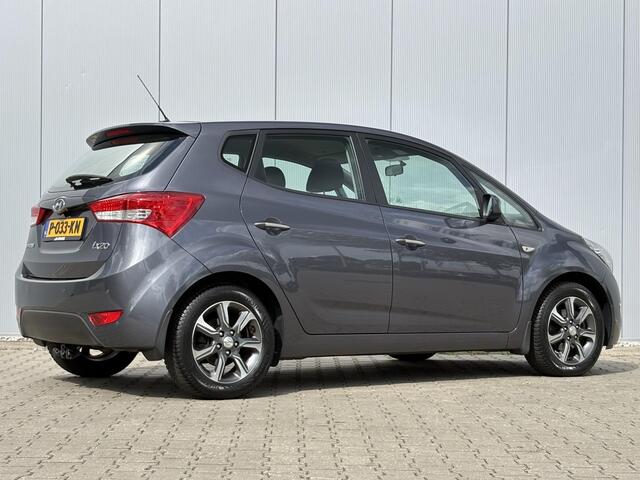 Hyundai IX20 1.6i Go! / Airco / Cruise Controle / Navigatie / Bluetooth / Afneembare Trekhaak 1100 kg Geremd /