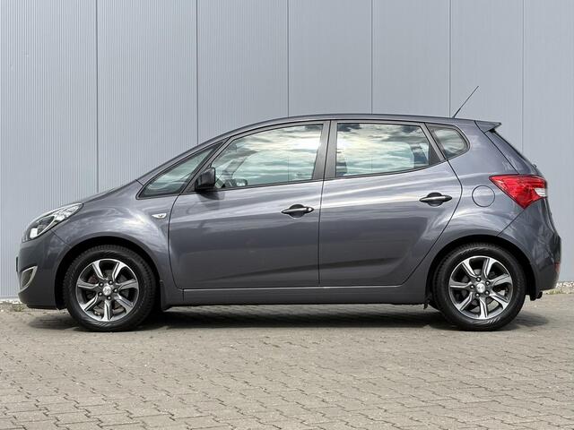 Hyundai IX20 1.6i Go! / Airco / Cruise Controle / Navigatie / Bluetooth / Afneembare Trekhaak 1100 kg Geremd /