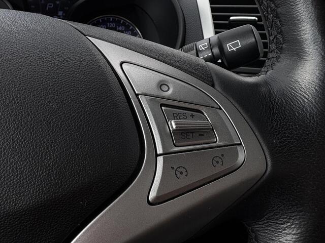 Hyundai IX20 1.6i Go! / Airco / Cruise Controle / Navigatie / Bluetooth / Afneembare Trekhaak 1100 kg Geremd /