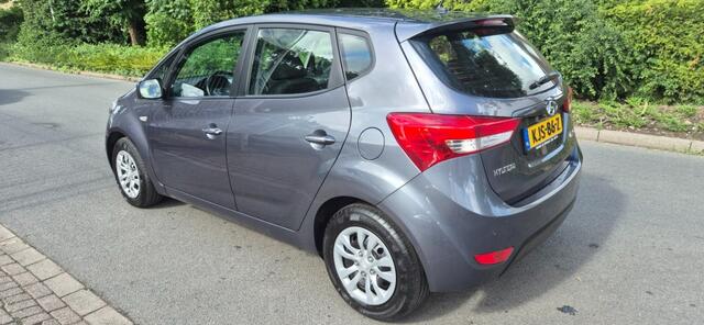 Hyundai IX20 1.6I Go*stoel/stuurverwarming*airco*